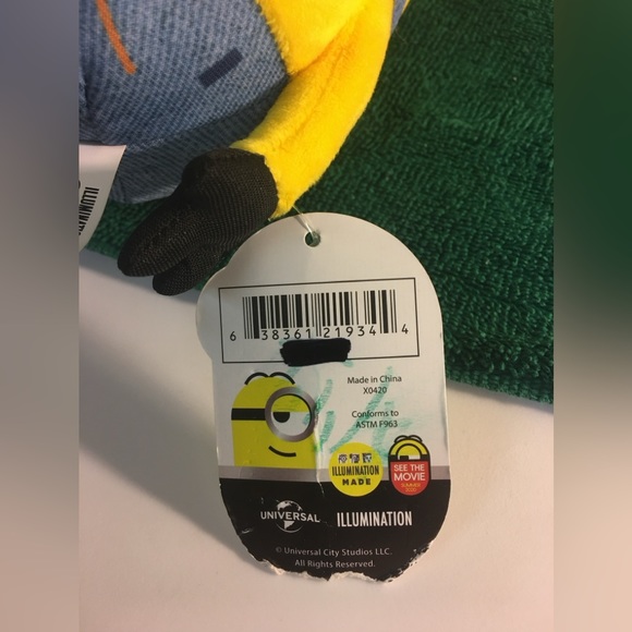 NWT Minion Plush - Picture 9 of 9